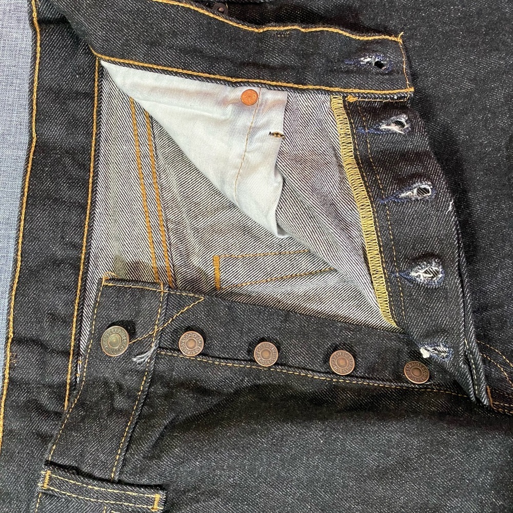 Levi’s 501 Black Denim Jeans Men’s 36x30 Button Fly Straight Leg Classic Vintage - Picture 5 of 10
